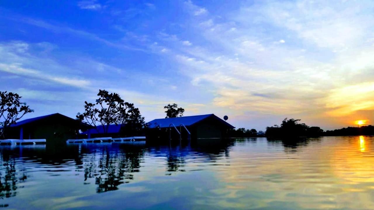 Rho Sigiriya Lake Edge Retreat Kibissa Eksteriør billede