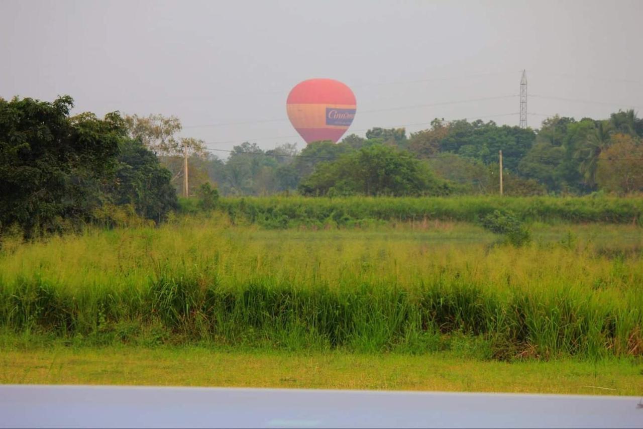 Rho Sigiriya Lake Edge Retreat Kibissa Eksteriør billede