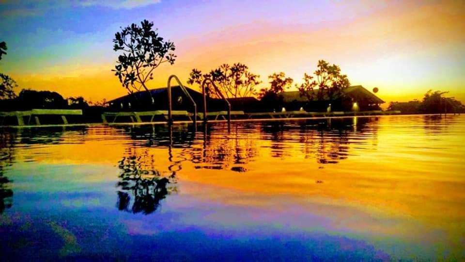 Rho Sigiriya Lake Edge Retreat Kibissa Eksteriør billede